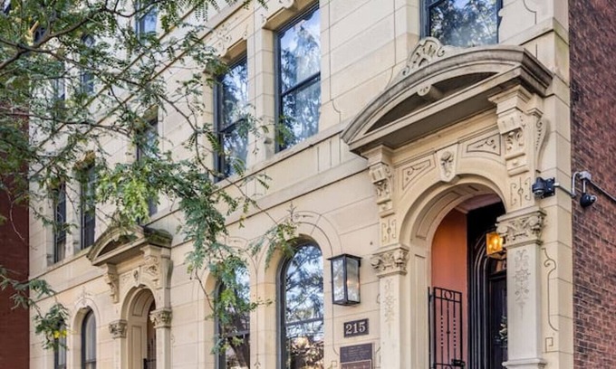 Downtown Cincinnati House | Luxury Brownstone | Walk to ALL | Washington Park