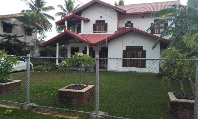 Anuradhapura House | Luxury Bunglow For Reasonable Price