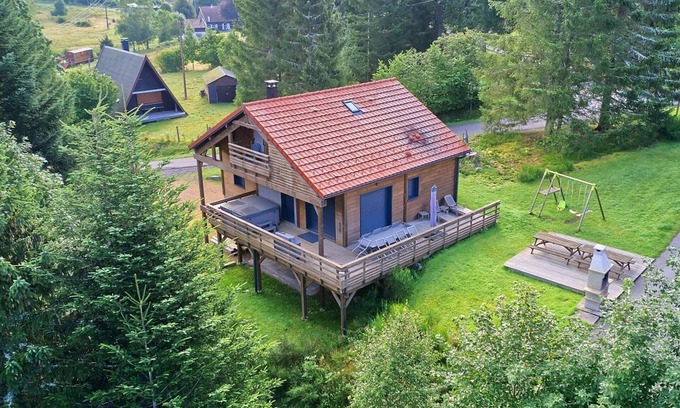 Le Grand Valtin Cottage | Luxury Chalet with Spa, Near Ski Resorts, Sleeps 8