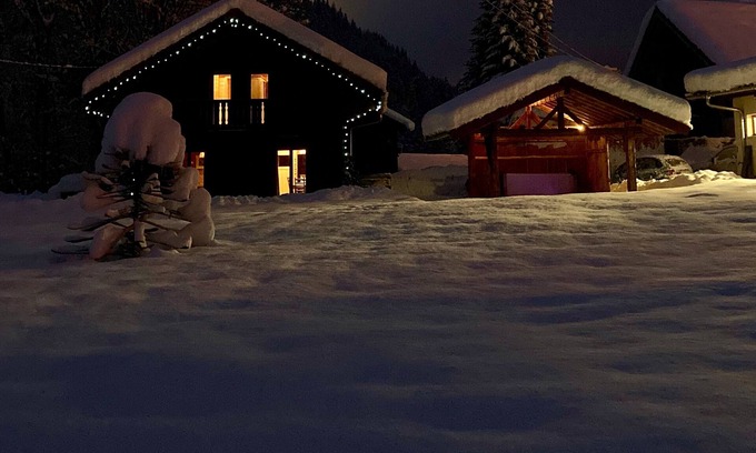 Les Contamines-Montjoie Ski Chalet | Luxury chalet, mountain views, outdoor jacuzzi