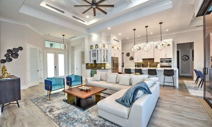Marco Island House | Luxury canal home w/heated pool & spa!
