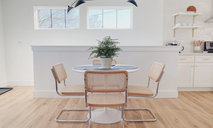Fountain Square Apartment | Luxury Carriage House in Fountain Square