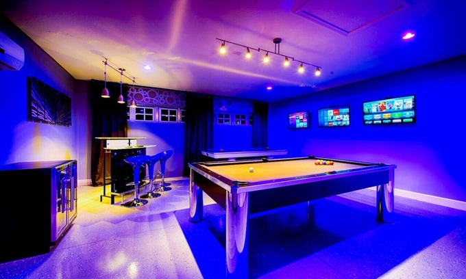 Davenport House | Luxury Championsgate Villa