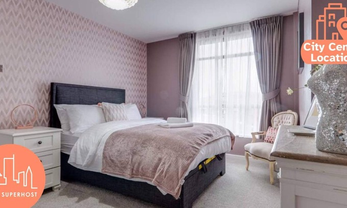 Castlefield Apartment | Luxury City Centre Home by City SuperHost