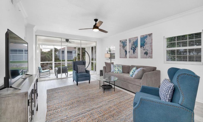 Calusa Bay North Apartment | Luxury Condo, 90-day MINIMUM STAY -LESS DECLINED!, Gated, 4 mi Vanderbilt Beach