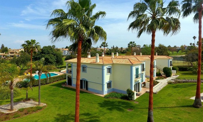 Estombar Apartment | Luxury Condo at Pestana Gramacho Golf Resort Carvoeiro with pool and tennis court