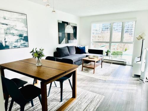 Downtown Vancouver Apartment | Luxury condo beach side Yaletown