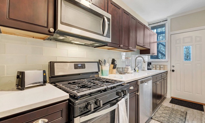 Southwest Garden Condo | Luxury Condo down the street from Tower Grove Park
