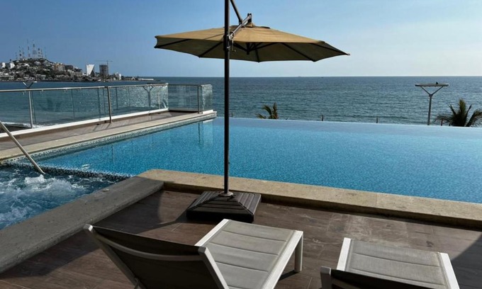 Mazatlan Apartment | Luxury condo en Malecón, Alberca Infinity & Jacuzzi