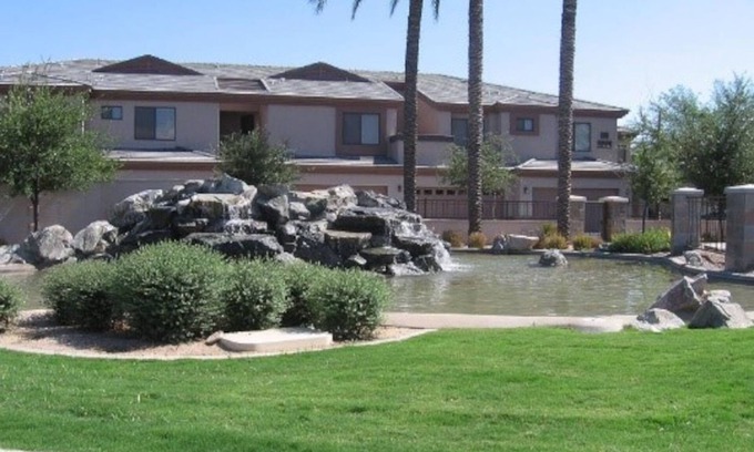Fox Crossing Condo | Luxury Condo in Ocotillo/Chandler!