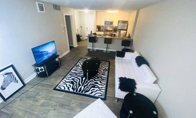 Lenox Condo | Luxury Condo in prime location