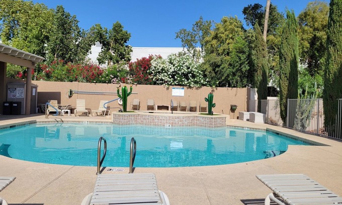 East Mesa Condo | Luxury condo on golf course 2/2.5 utilities included up to $200
