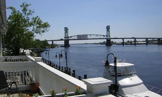 Riverwalk Condo | Luxury Condo on the River-Million Dollar View!