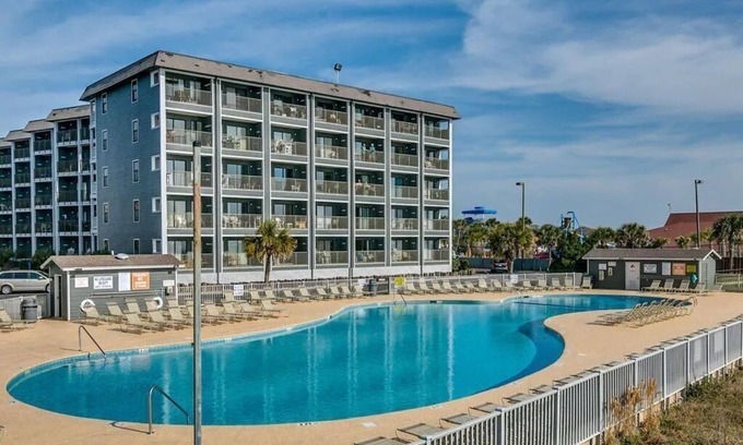 Myrtle Beach Condo | Luxury condo with a view