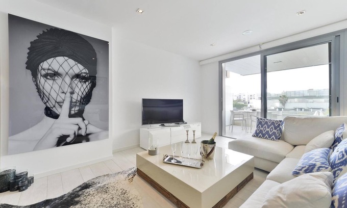Talamanca Apartment | Luxury design apartment, Security 24/24. Marina Botafoch