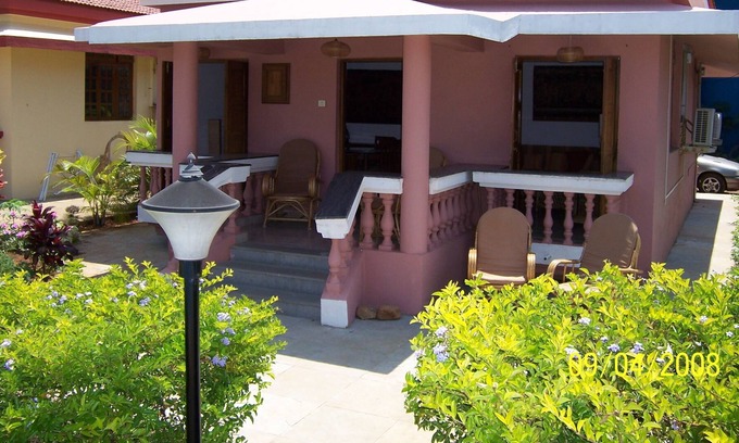 Varca House | Luxury Detached 1 Bedroom Poolside Beach Bungalow
