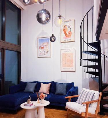 Docklands Apartment | Luxury Docklands Loft 2B1B River view & Free parking