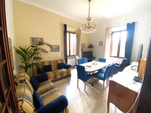 Esquilino Apartment | Luxury Domus AmaDora