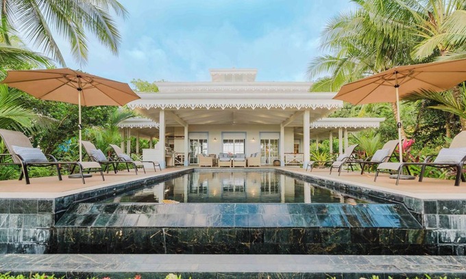 Esterillos Este Villa | Luxury Dream Villa Right on the Beach!