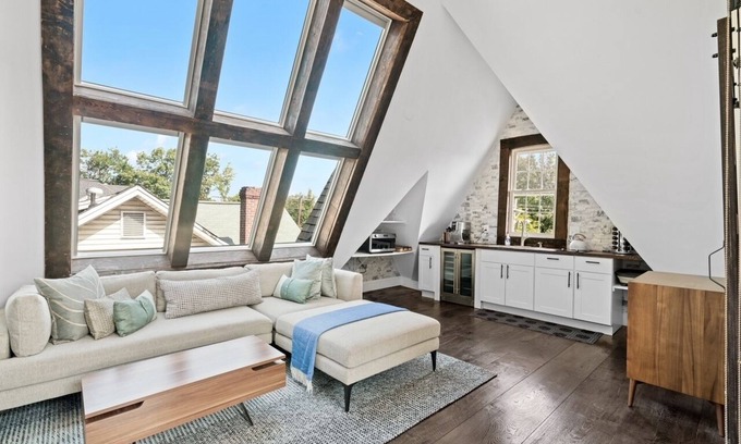 Brookland Apartment | Luxury Escape in DC, with a private deck!