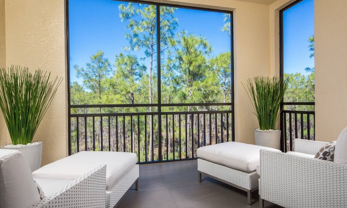 North Naples Condo | Luxury Esperanza Condo At Tiburon Naples Ritz-Carlton Resort