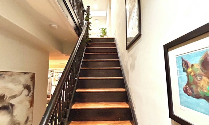Ocean Hill House | Luxury Extended Stays. King Beds. 3 Bedrooms. Manhattan 20 Mins. 5 Subway Lines