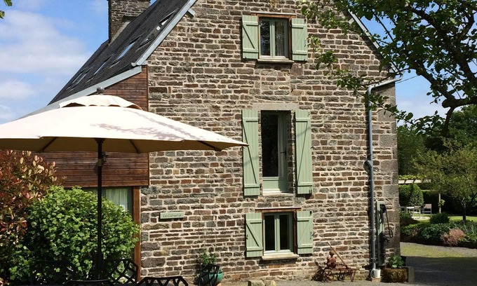 Le Mesnil-Garnier Other | Luxury Family Farmhouse, Pool and Games Room. Perfect for DDay, Mont st Michel
