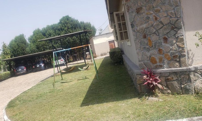 Bukuru House | Luxury family home very ideal for family vacation, short or long-term stay in Jos, Nigeria
