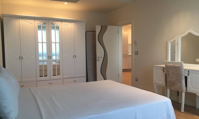 Sisli Apartment | Luxury Flat Near Civahir mall & taksim square ( NEW !)