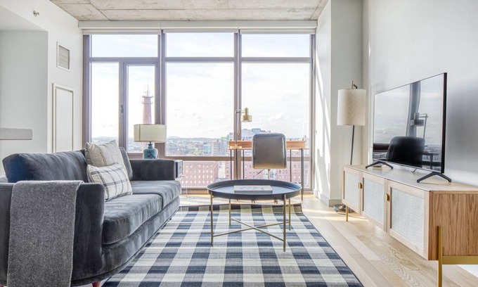 Fort Point Apartment | Luxury Fort Point 1BR w. W/D & Gym, by Blueground