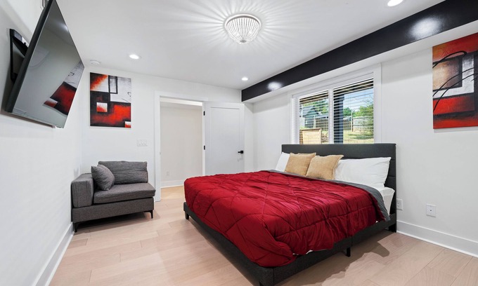Pittsburgh Apartment | Luxury Guest Suite near Downtown - No CLEANING FEES