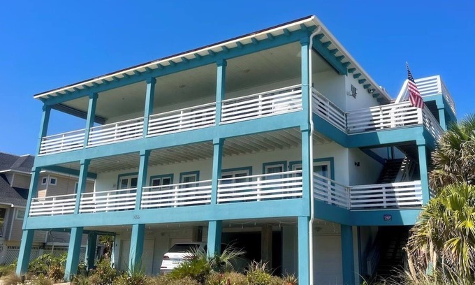 Villa Segunda House | Luxury Gulf-View Retreat with Private Pool and Hot Tub!