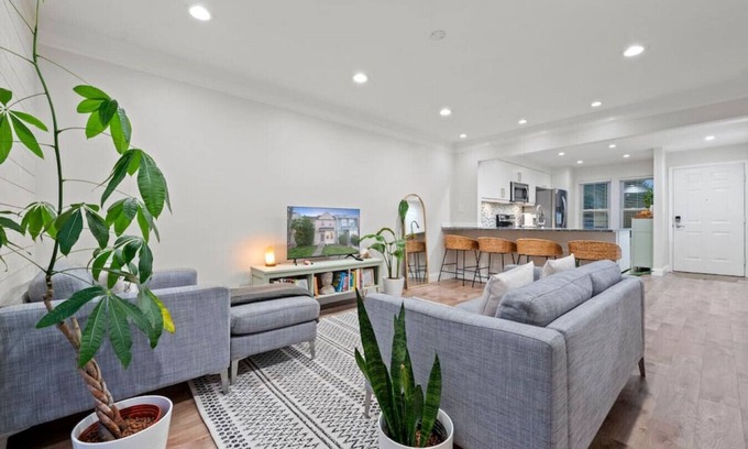 Woodbridge House | Luxury Gunsmith Villa