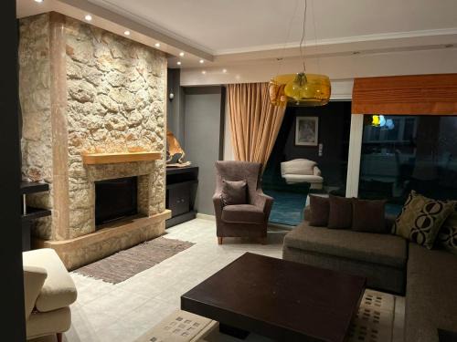 Ampelokipi Apartment | Luxury Heaven farm one