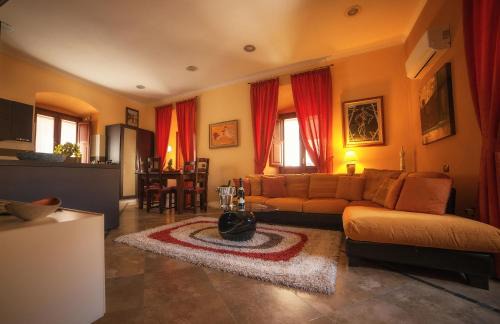Bosa Historic Centre Apartment | Luxury Home Bosa Apartment