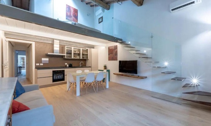 Duomo Apartment | Luxury Home Florence vista Cappelle Medicee