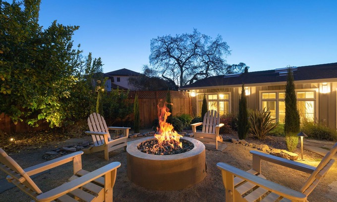 Napa House | Luxury Home for Family and Friends Near Downtown Napa - 5BDRs