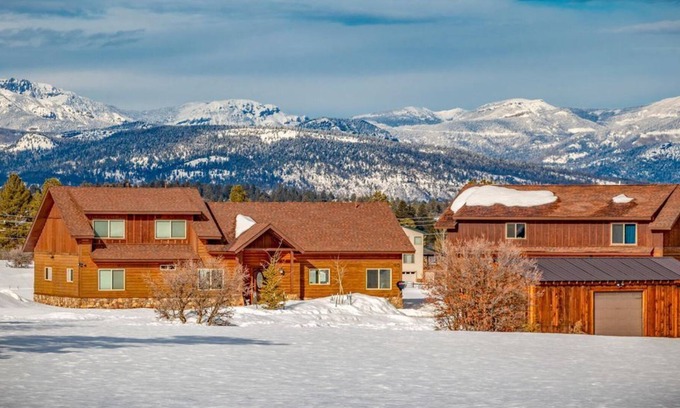 Timber Ridge Ranch House | Luxury Home with Gorgeous Mountain Views!