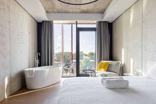 Kaunas Apartment | Luxury Honey Moon Apartments with Free Underground Parking