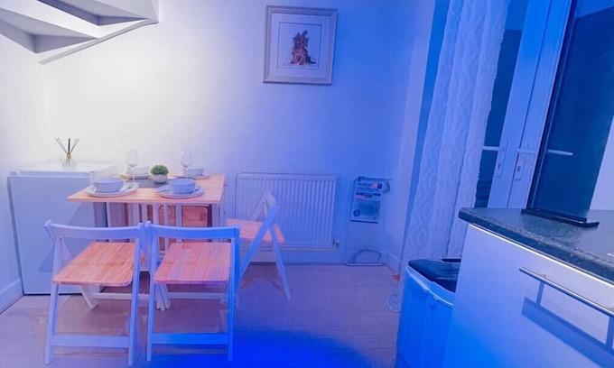 Aylestone House | Luxury House close to citycentre