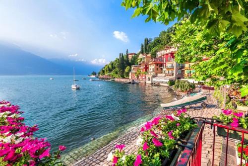 Albate Apartment | Luxury house Como