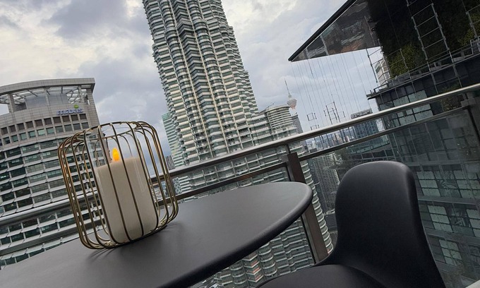 Golden Triangle Apartment | Luxury House KLCC View Romantic Candle Light Linked To KLCC Mall,Kuala Lumpur