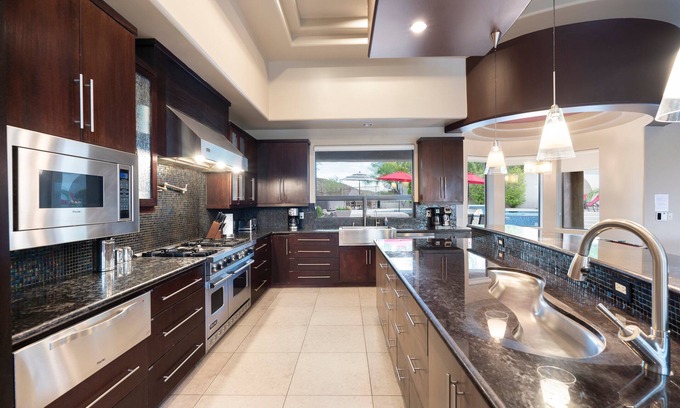 Desert View House | Luxury House With Great Views, Heated Pool and Casita