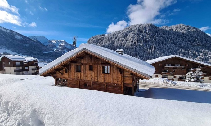 Chatel Ski Chalet | Luxury in the Alps, Book your winter stay in an exceptional chalet!