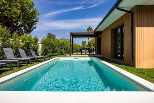 Palermo Apartment | Luxury Jacuzzi Villa Atena
