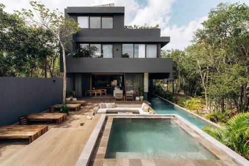 Zona Hotelera House | Luxury Jungle Private Villa