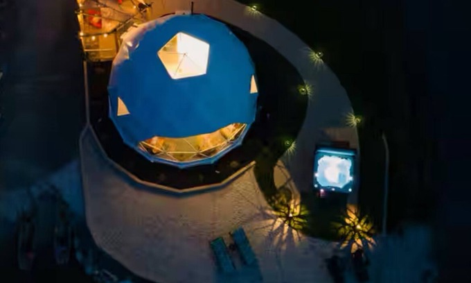 Pine Grove Apartment | Luxury lakefront dome with private beach, close to nature and town!