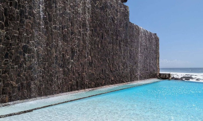 Rosarito Condo | Luxury Las Olas Grand- 3 Bedroom Oceanfront Condo w/3 Pools, 5 hot tubs, beach.