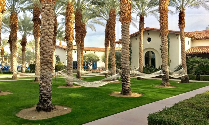La Quinta Condo | Luxury Legacy Villa 3/3 2 King Suites 1 Queen Bedroom Balcony! 064622