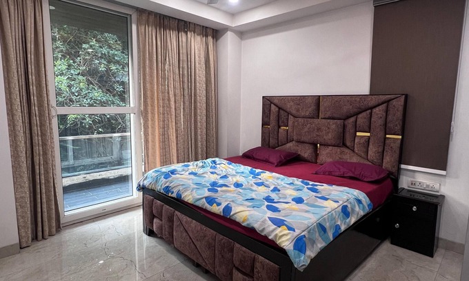 New Friends Colony Apartment | Luxury living 3bhk with Big BalconynIn posh area New friends colony, South Delhi